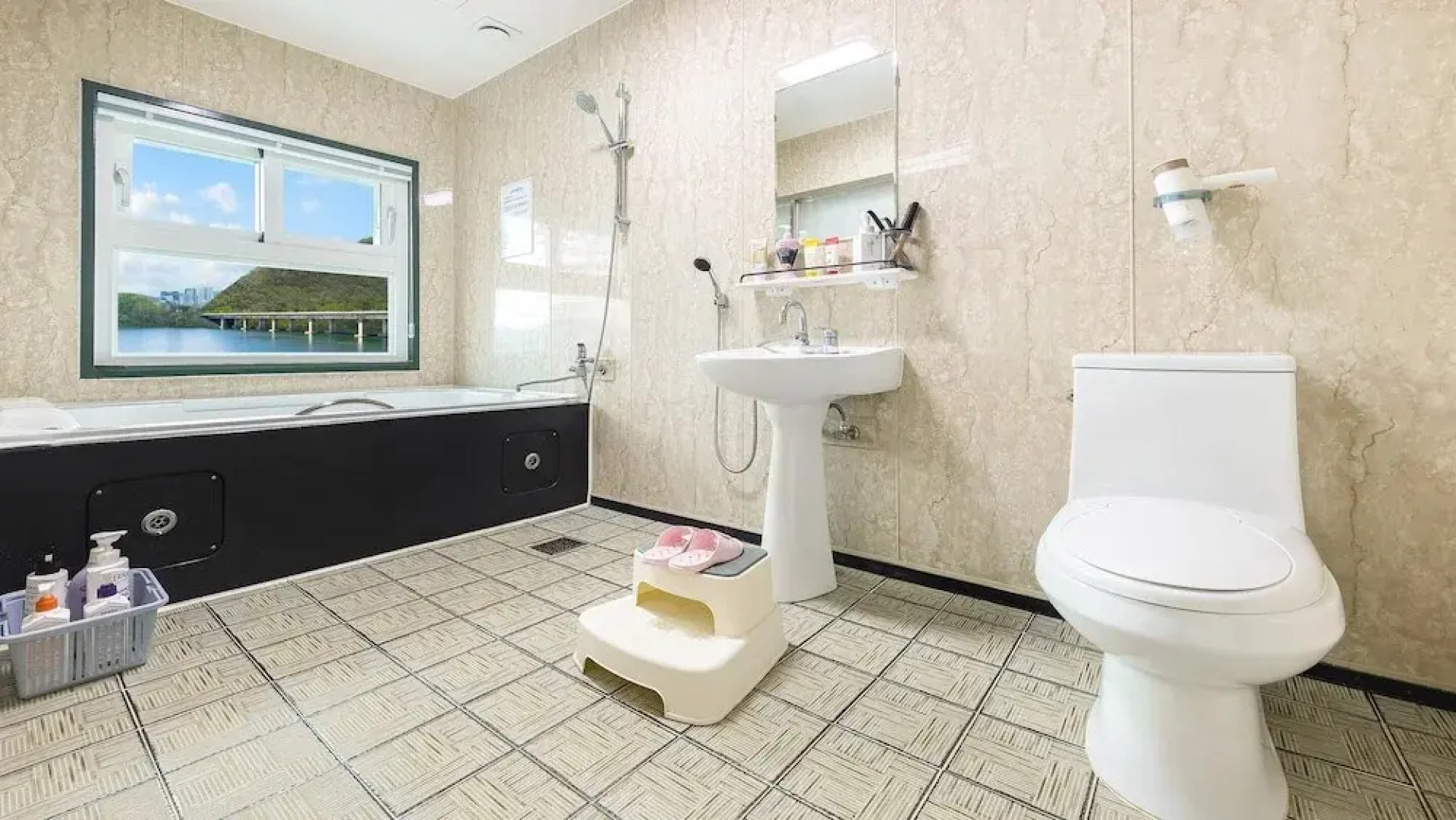 Chuncheon El Dorado Kid's Pension