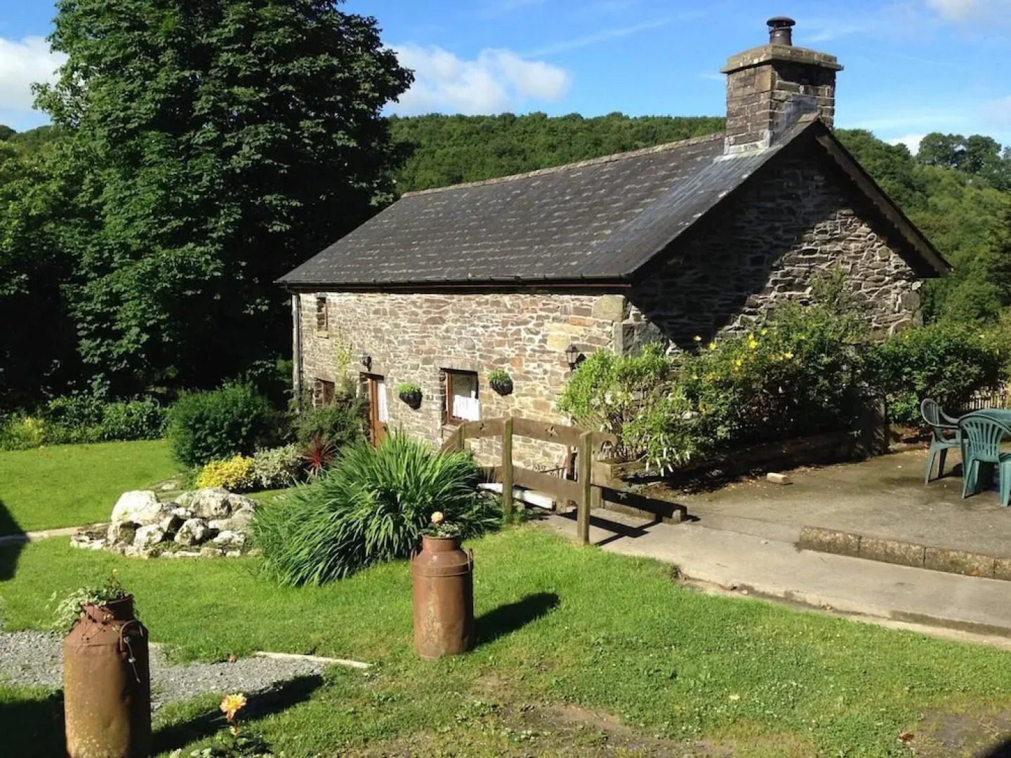 The Mill House at Cwmiar Farm - Relaxing Holidays