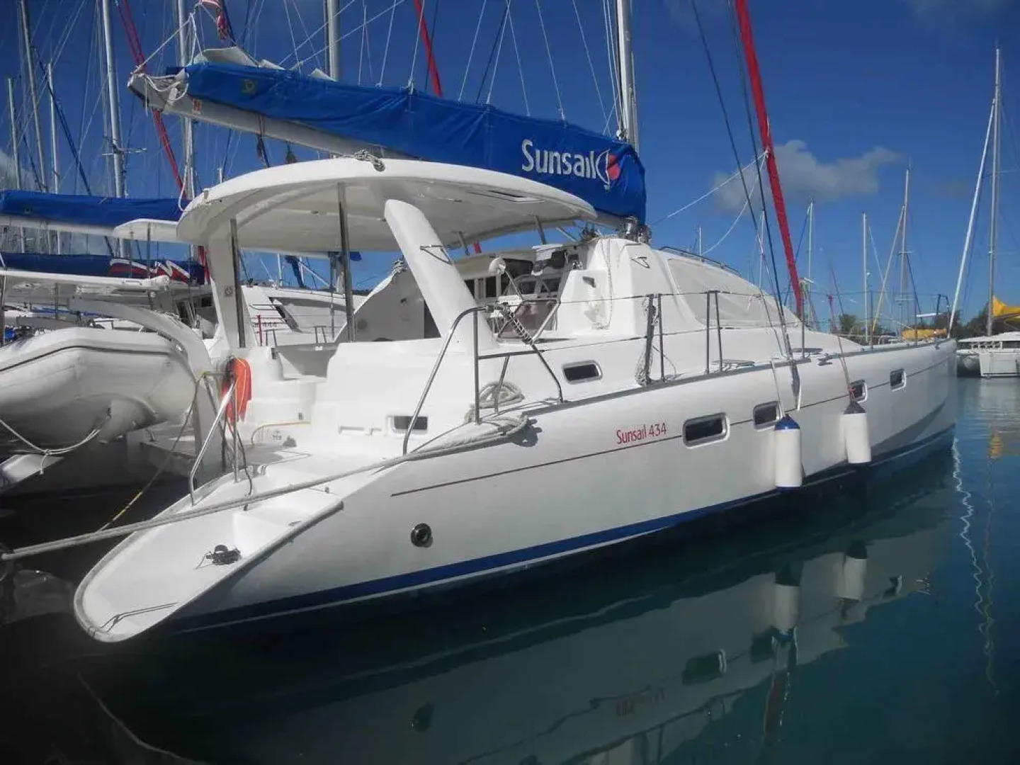 Tahiti Sail and Dive