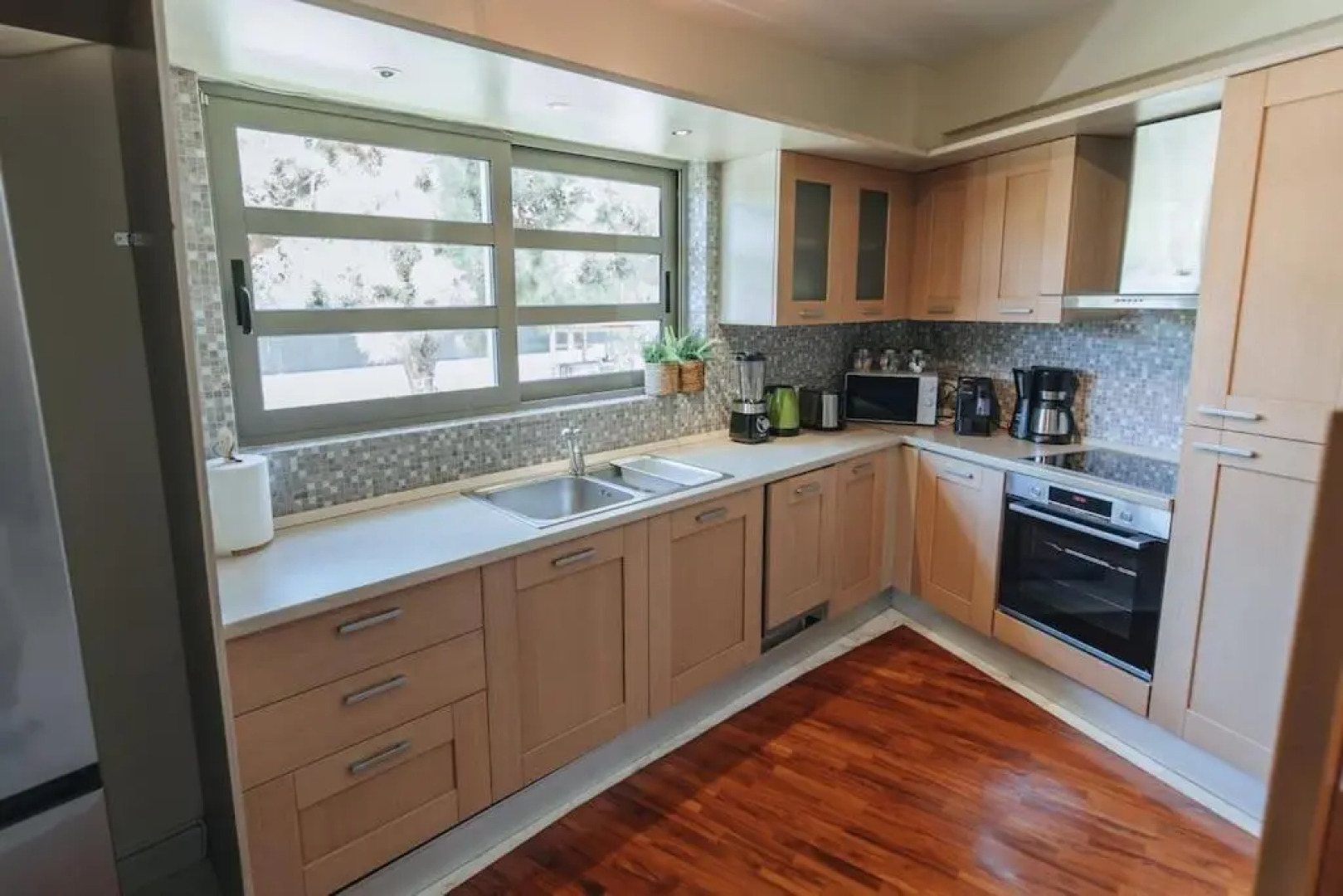 Varkiza Escape - Amazing Home only 500m from Beach