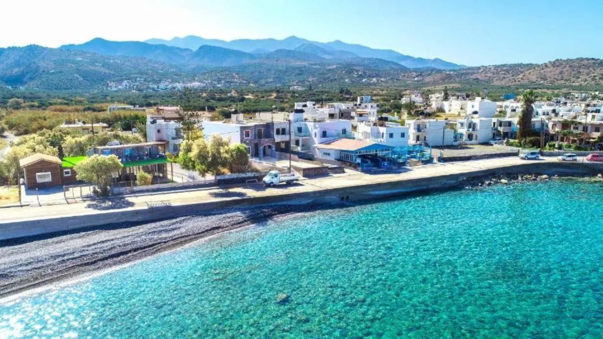 Terra Zeus - Wooden House Beachfront