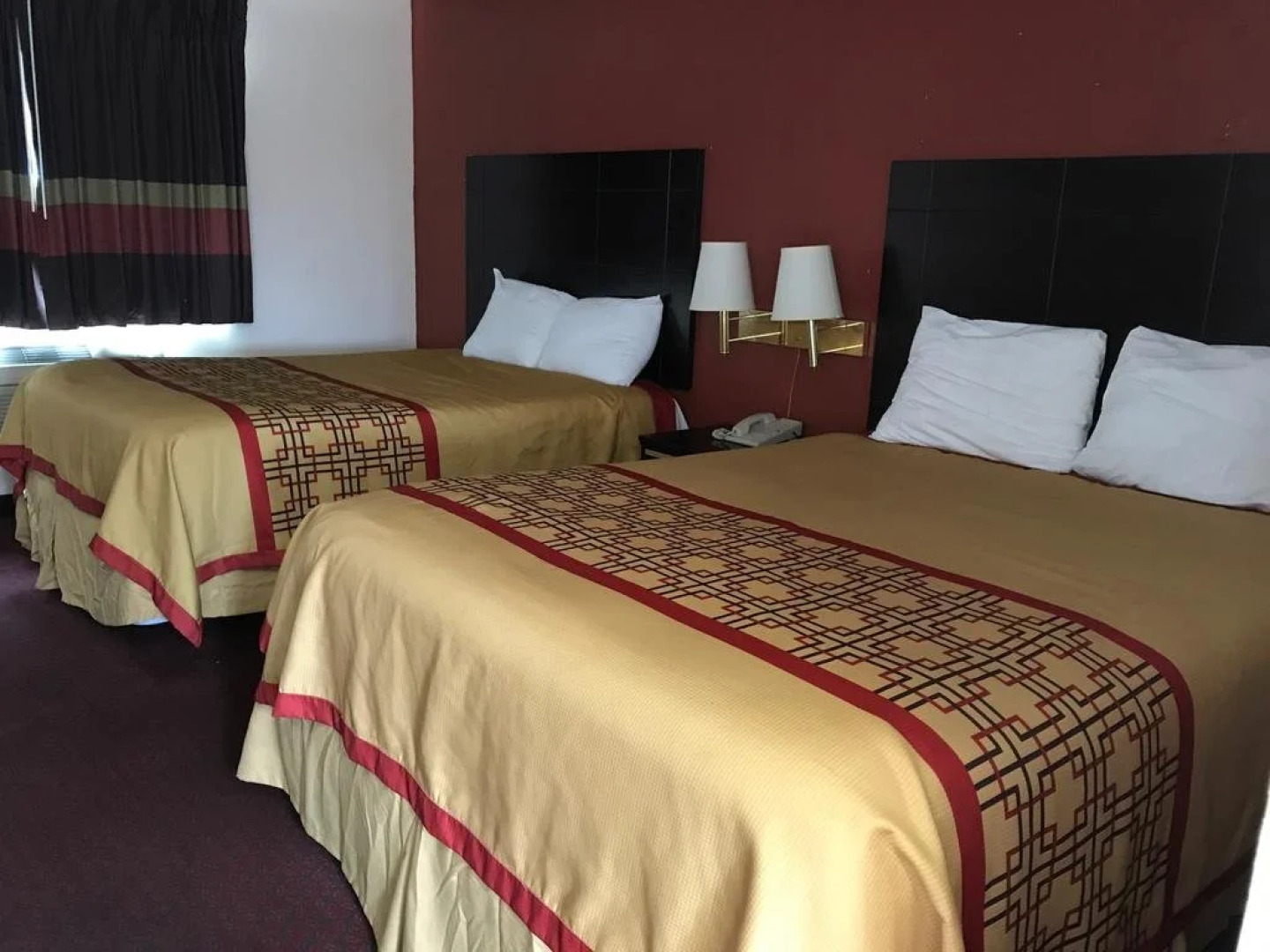 Manhattan Inn & Suites - LAX