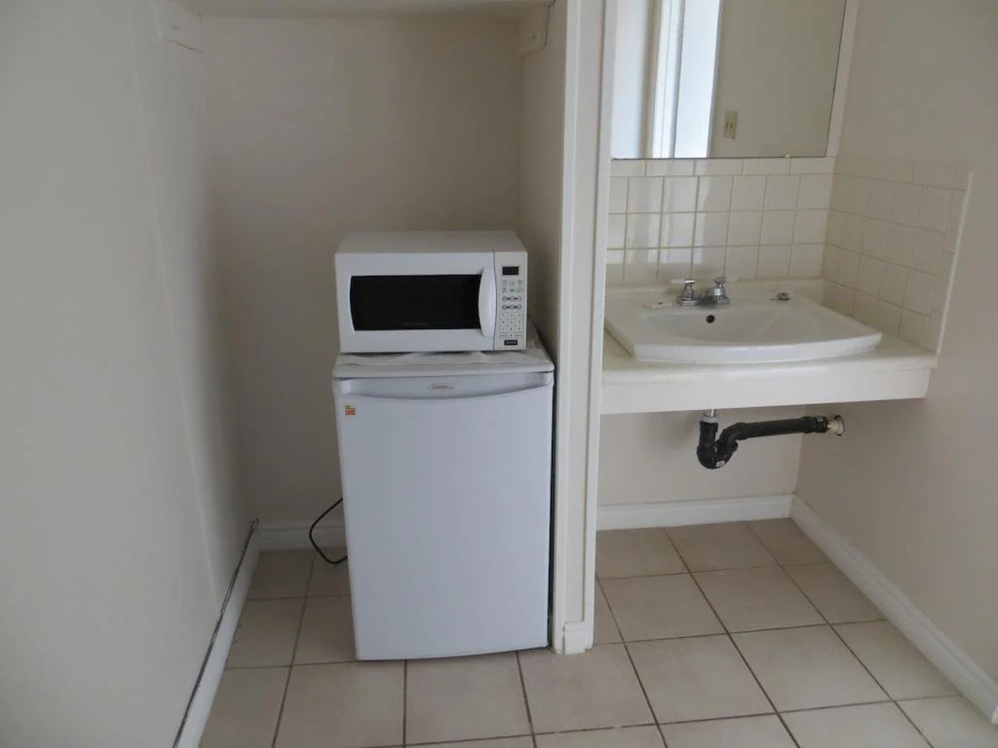 Peterboro Express Inn