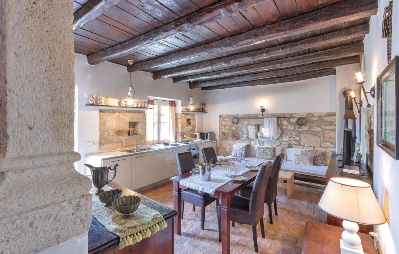 Beautiful Home in Pomer With Wifi and 3 Bedrooms