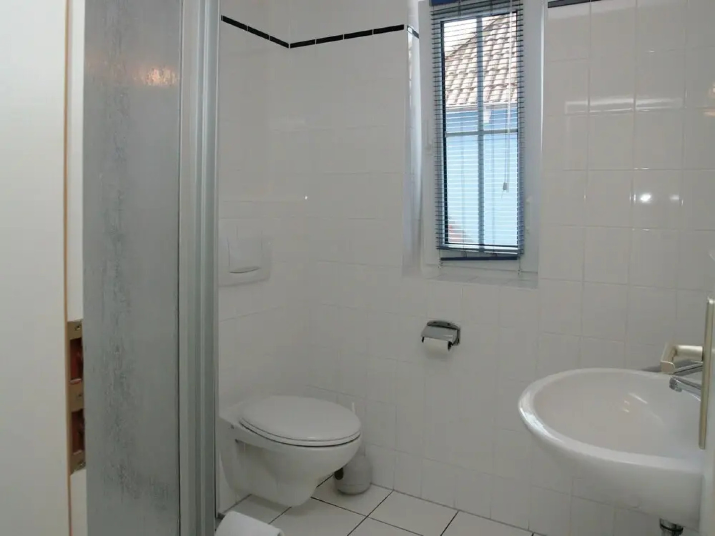 Delightful Holiday Home in Dierhagen Strand With Terrace