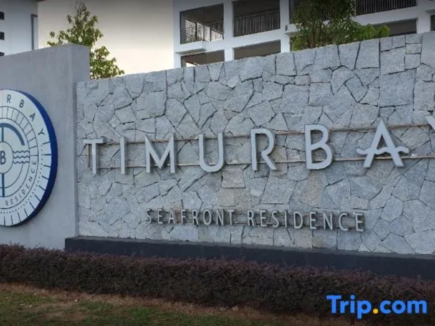 TIMURBAY Seafront Residence by  L'amour Home