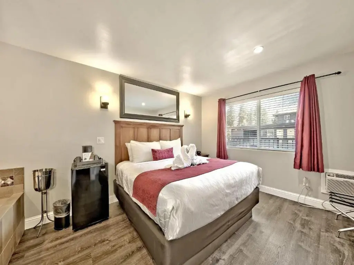 Secrets Inn Lake Tahoe