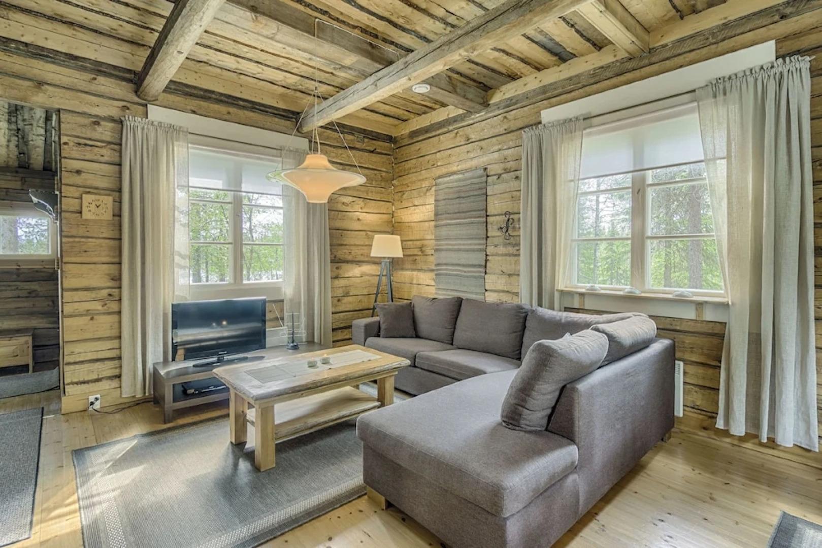 Ruka Safaris - Alinan Tupa