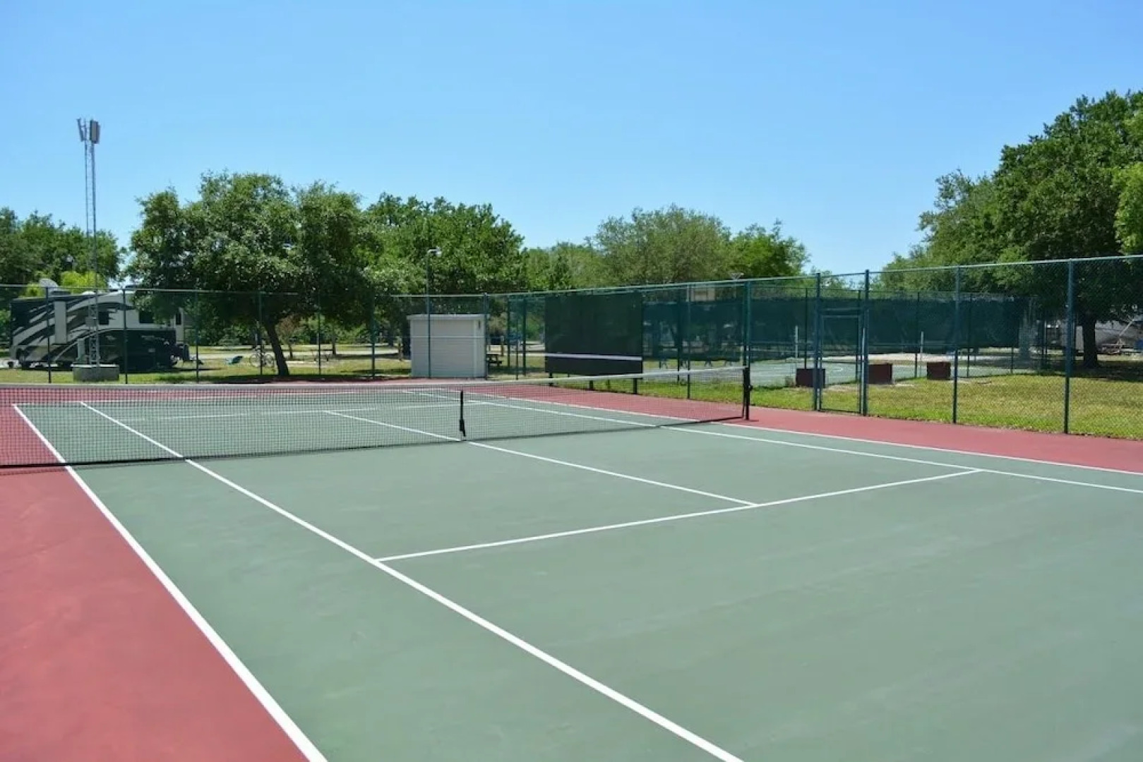 Harbor Lakes RV Resort