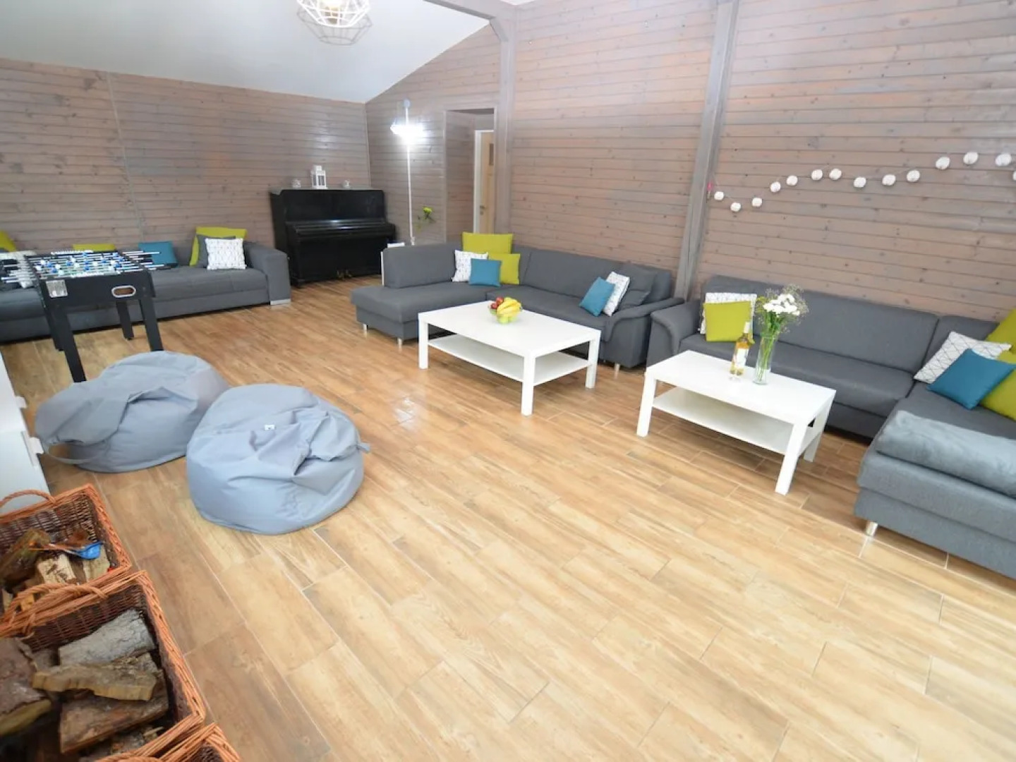 Spacious Cottage With 7 Bedrooms, 3 Bathrooms and Sauna in the Ore Mountains