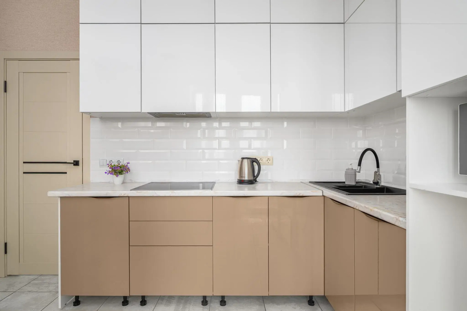 ТутЖивут на улице Восточно-Кругликовская 42/3