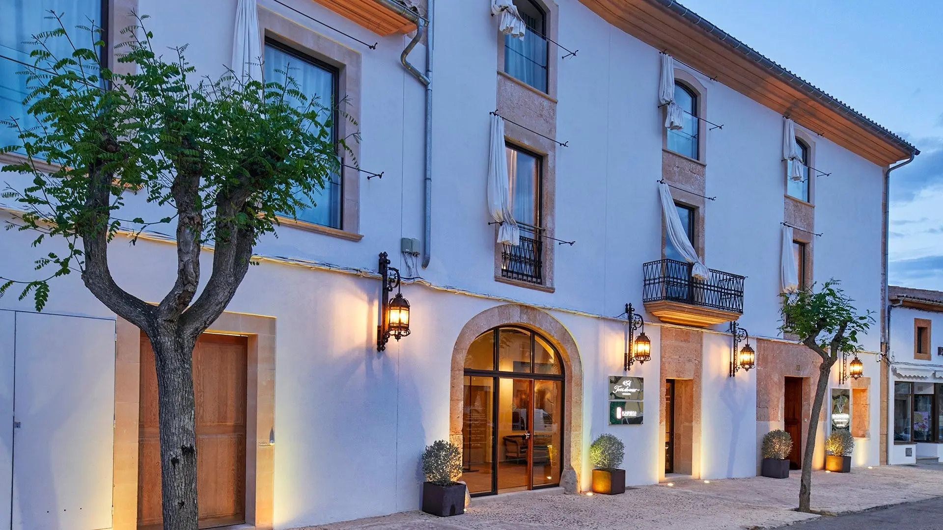 Sa Creu Nova Petit Palais Art & Spa