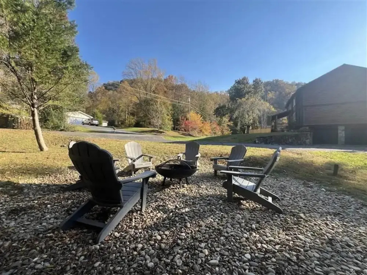 Dollys Darling Privacy for 12