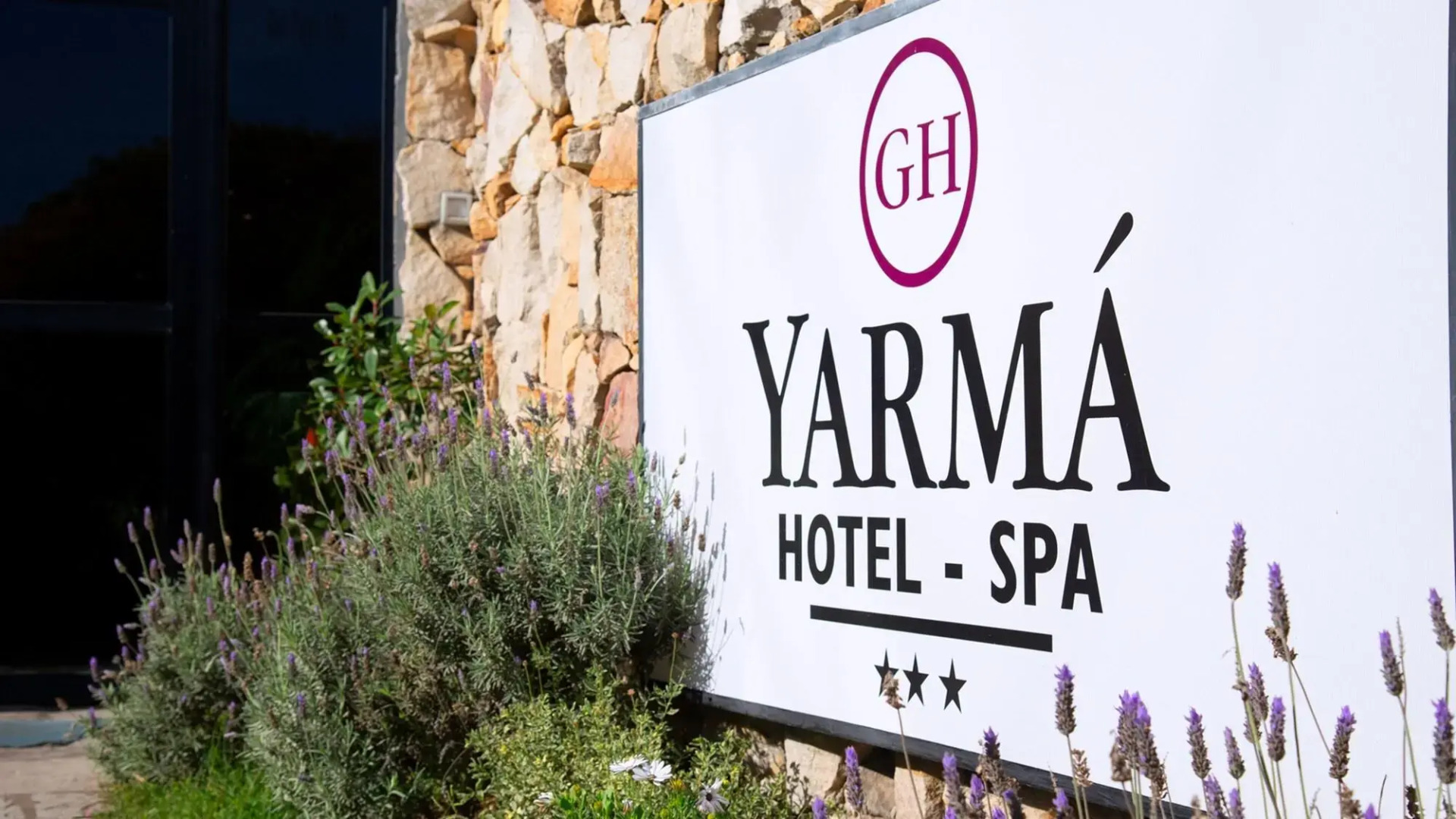 Yarma Hotel