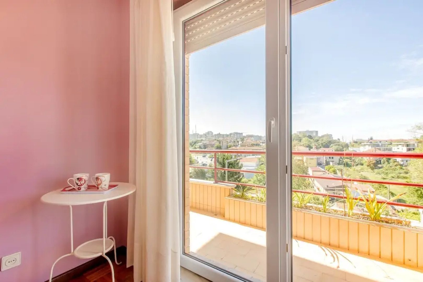 Espinho Family Stays Apartment