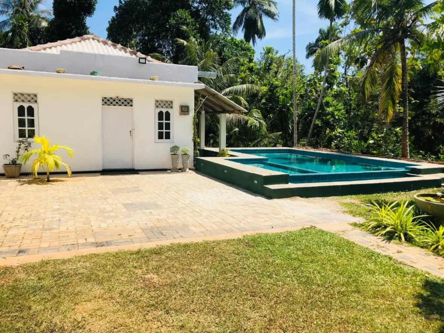 Cinnamon Estate Villa