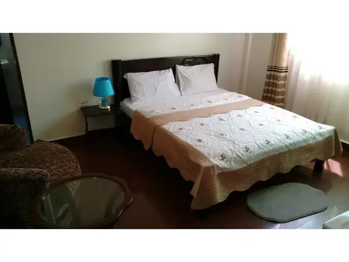 United Motel Entebbe