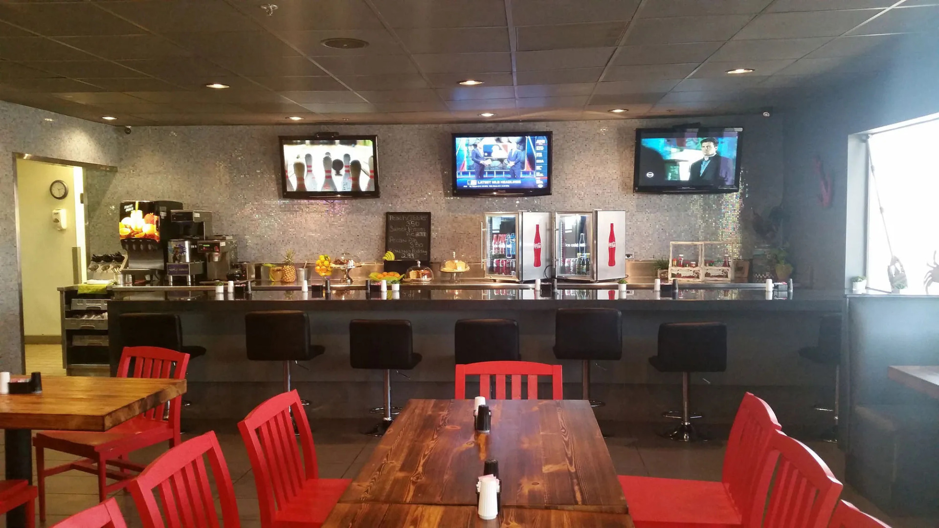 Siegel Slots and Suites