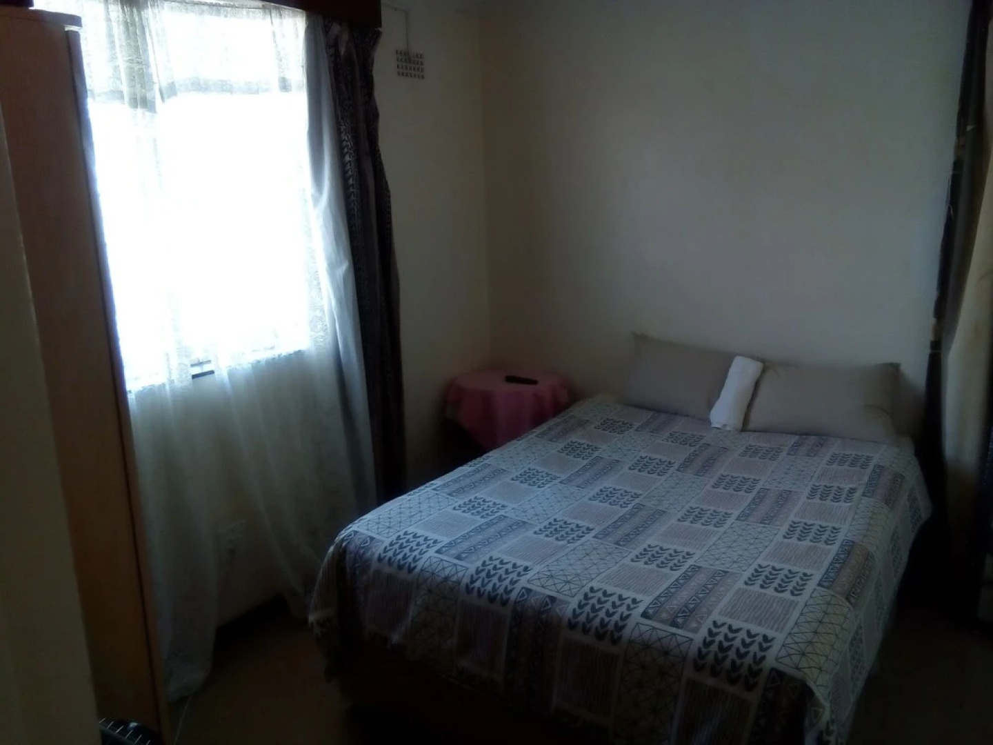 Crisovik Guest House