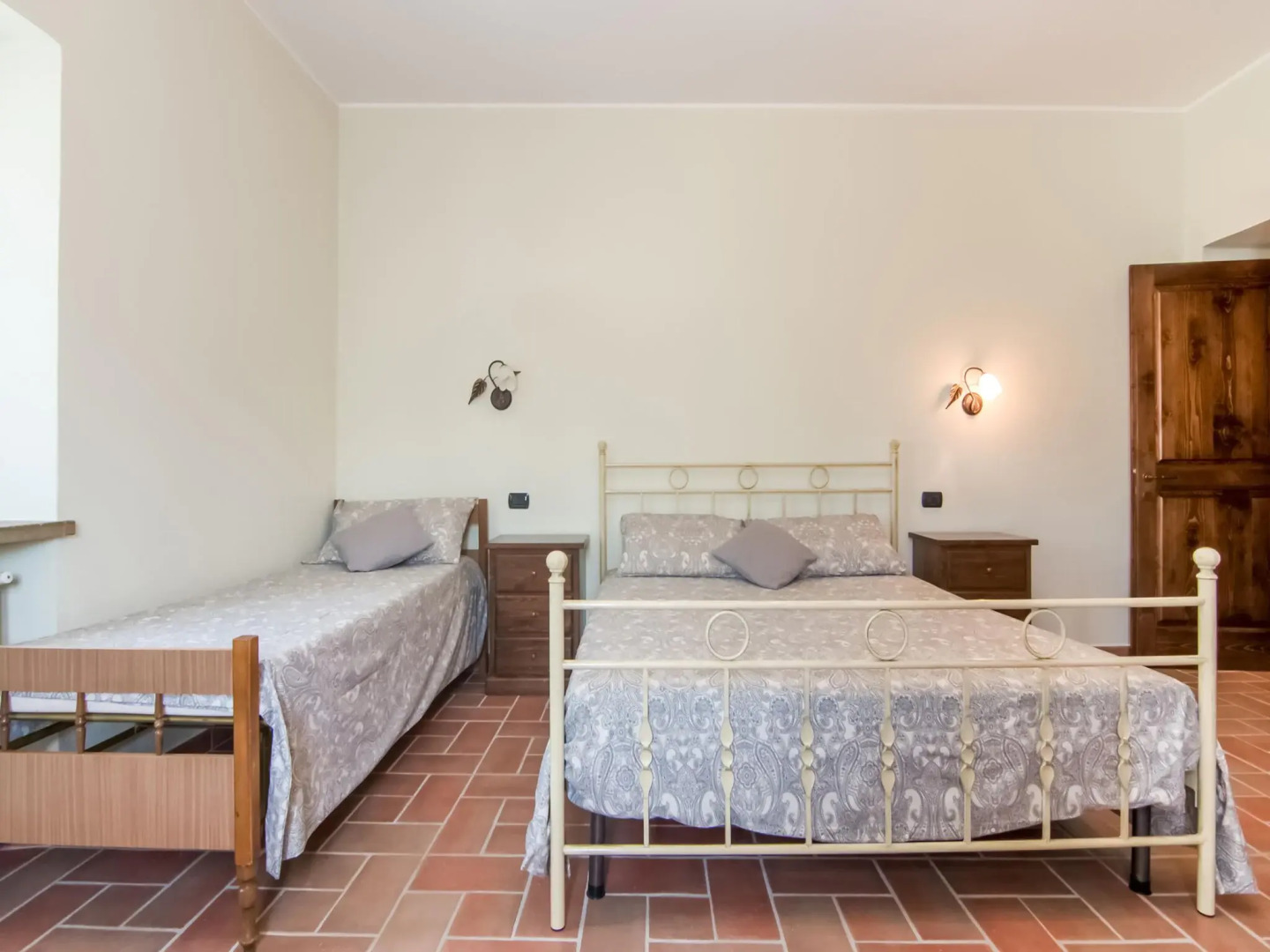 Villa in Tavoleto With Pool