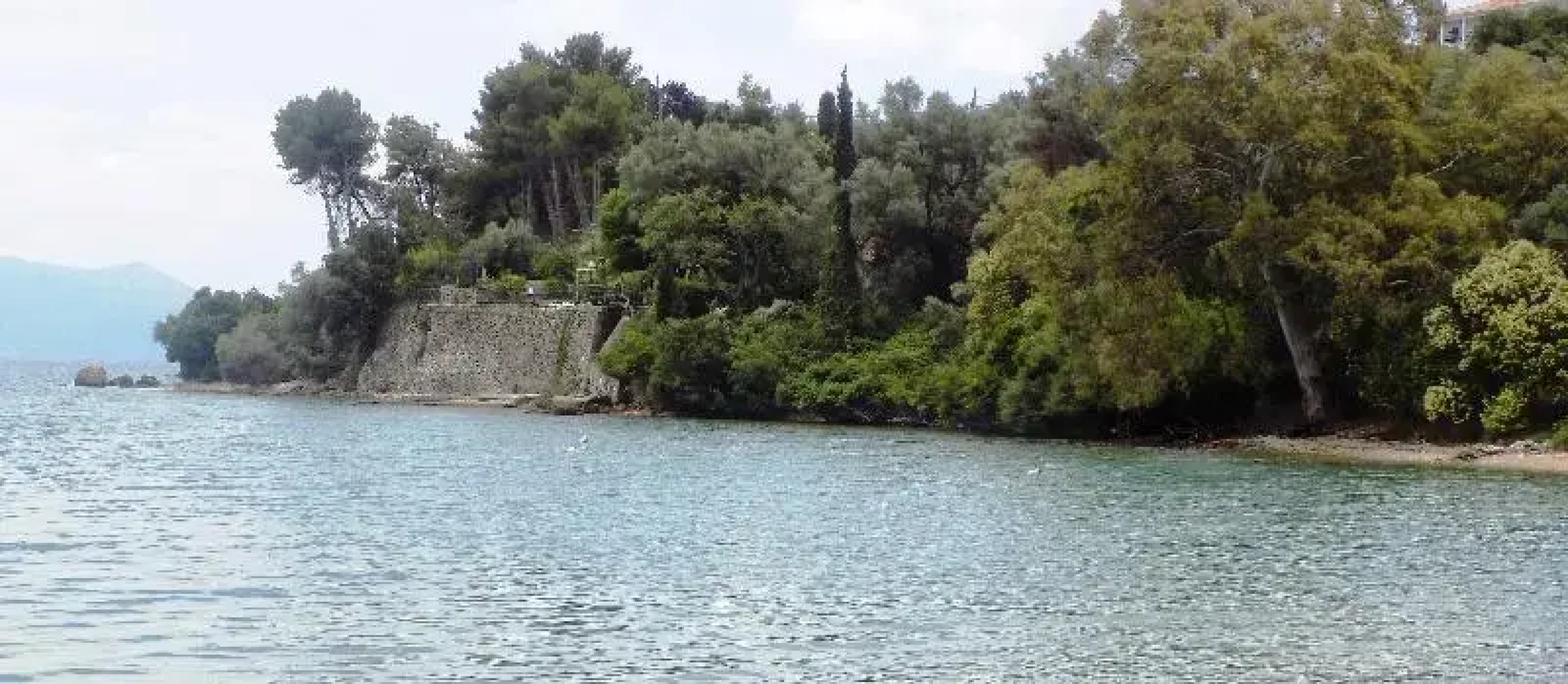 Lefkada Beachfront Apartment