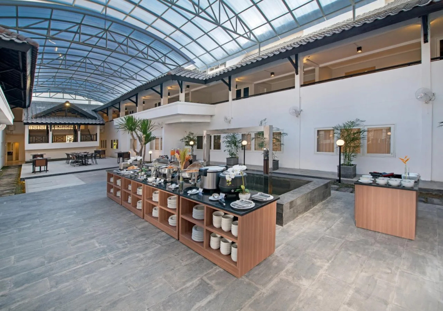 Whiz Prime Hotel Darmo Harapan Surabaya