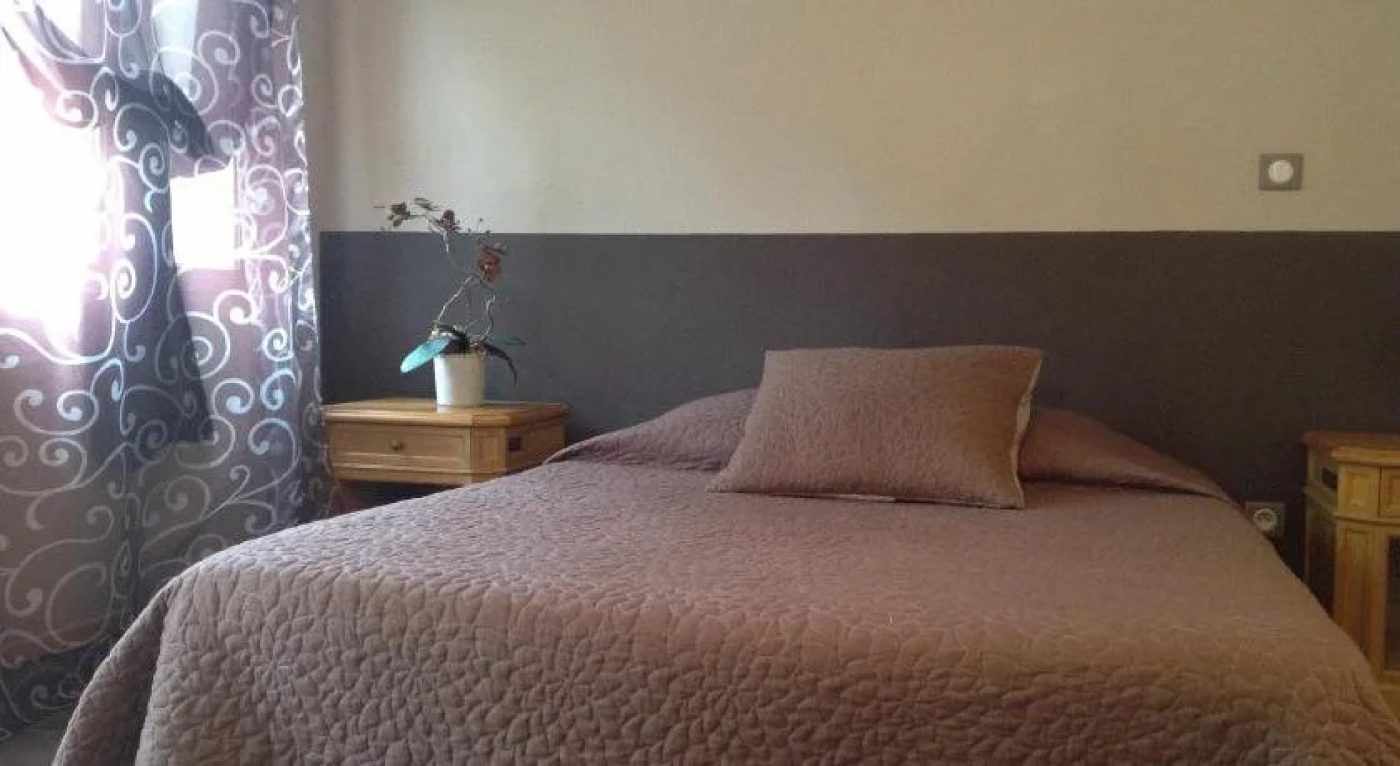 Les Tchitchou'S Night