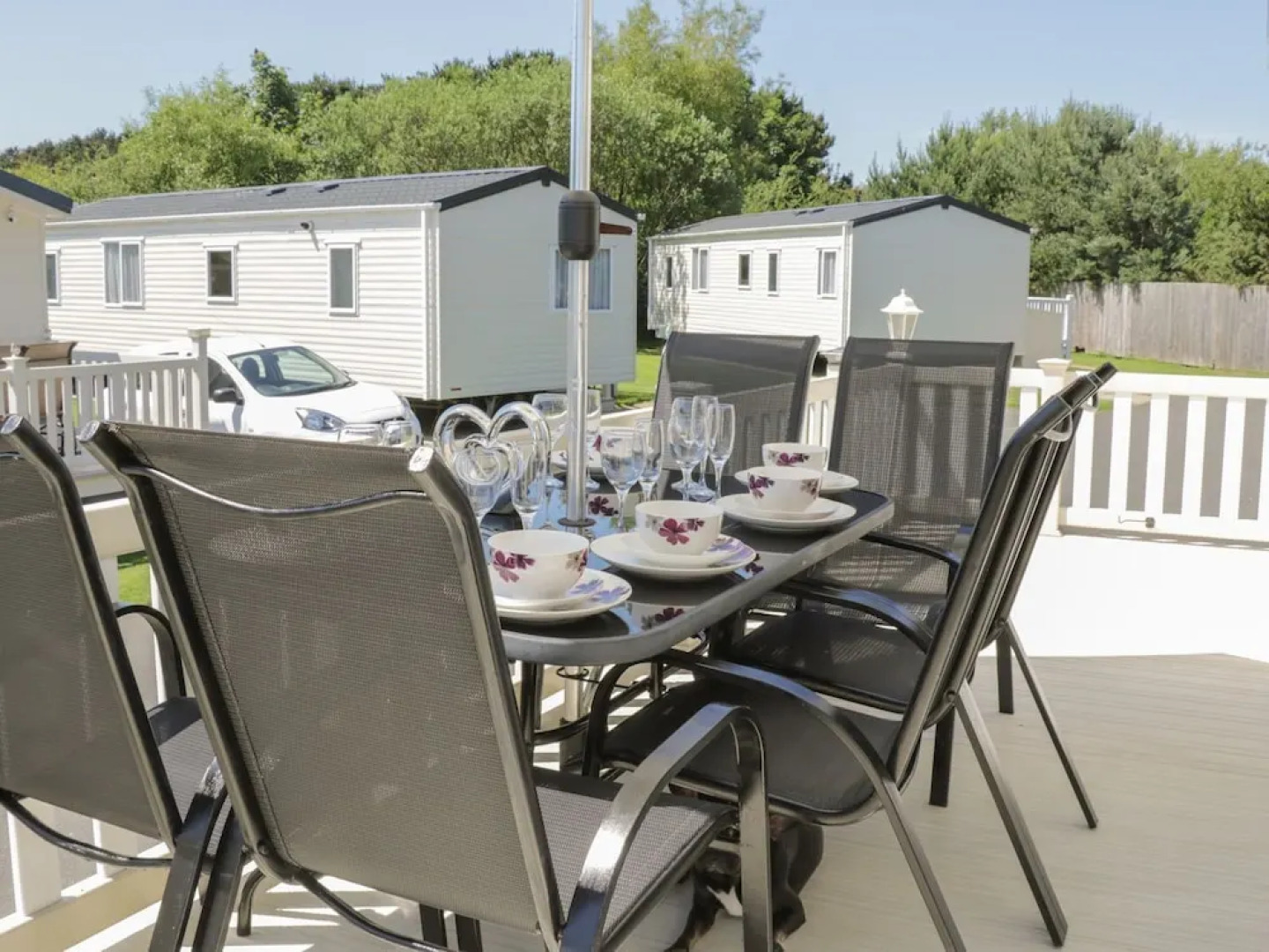 Jonstone Pines Lodge at Cayton Bay Holiday Park