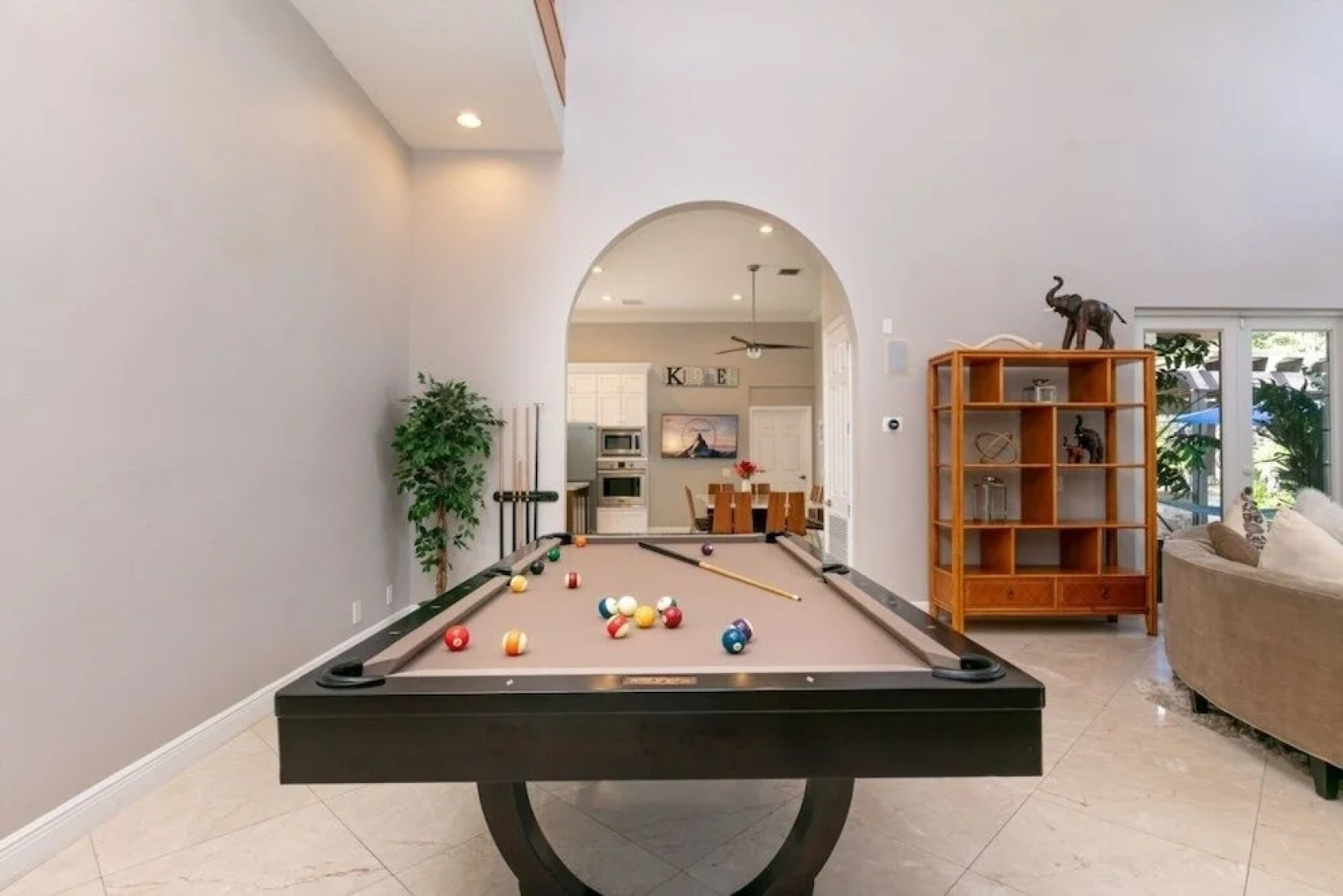 Plantation Acres Mansion 7 Bedroom Villa by Redawning