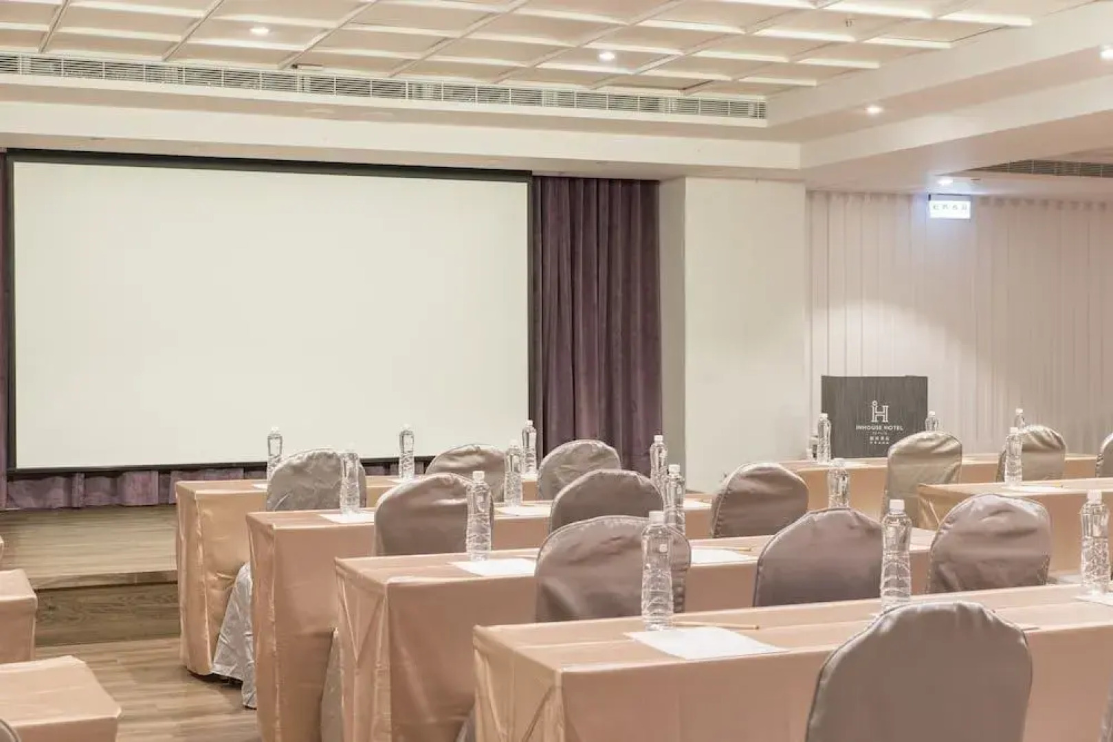 Inhouse Hotel Yehliu