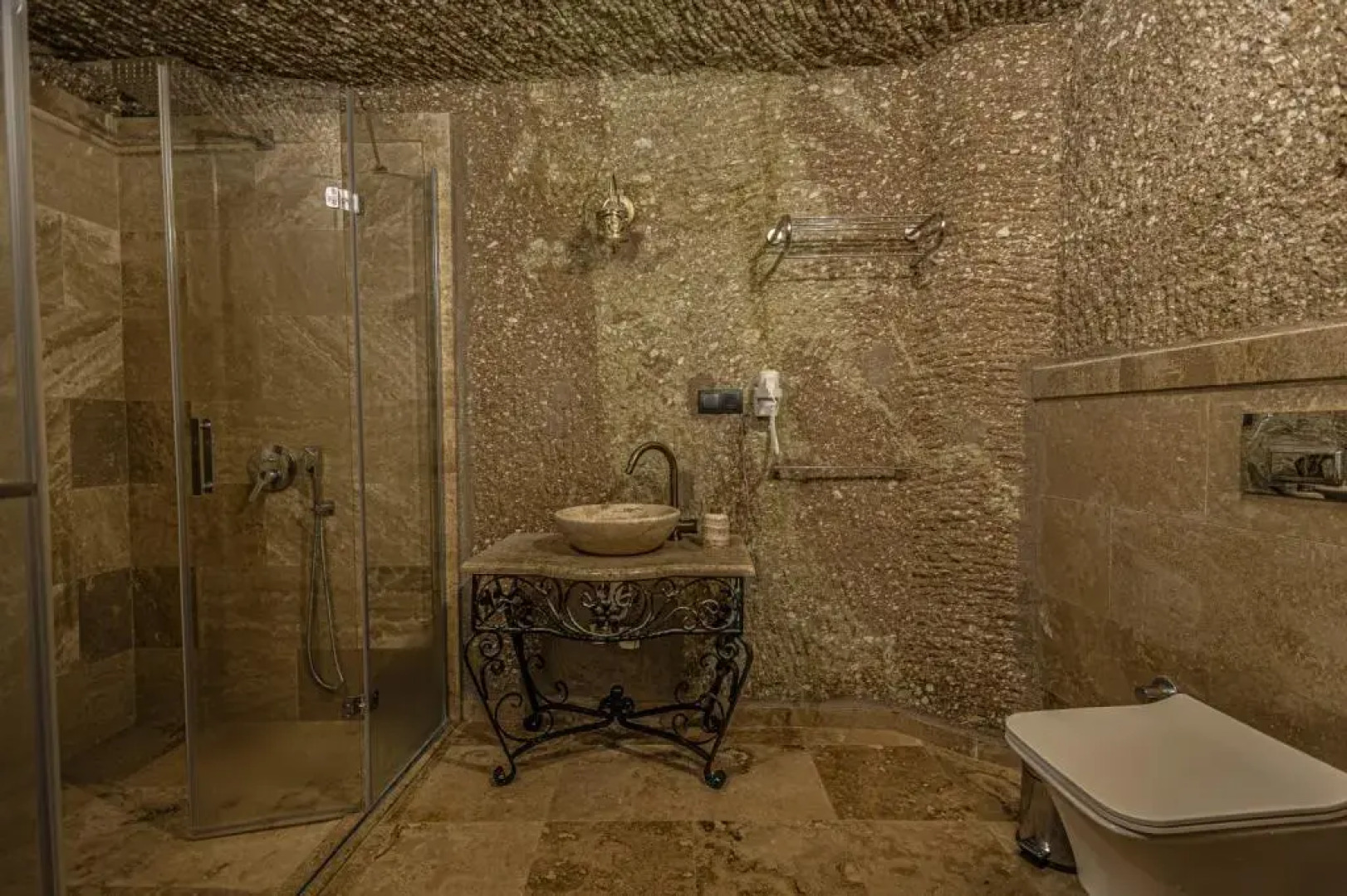 Zumrut Anka Cave Hotel