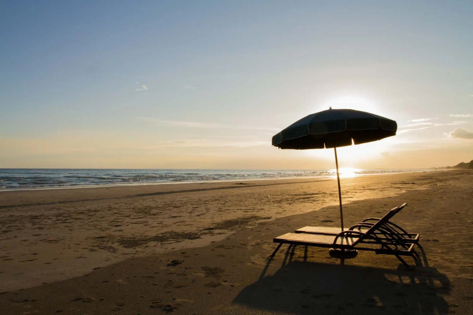 VIP Chain Resort Pool Villa