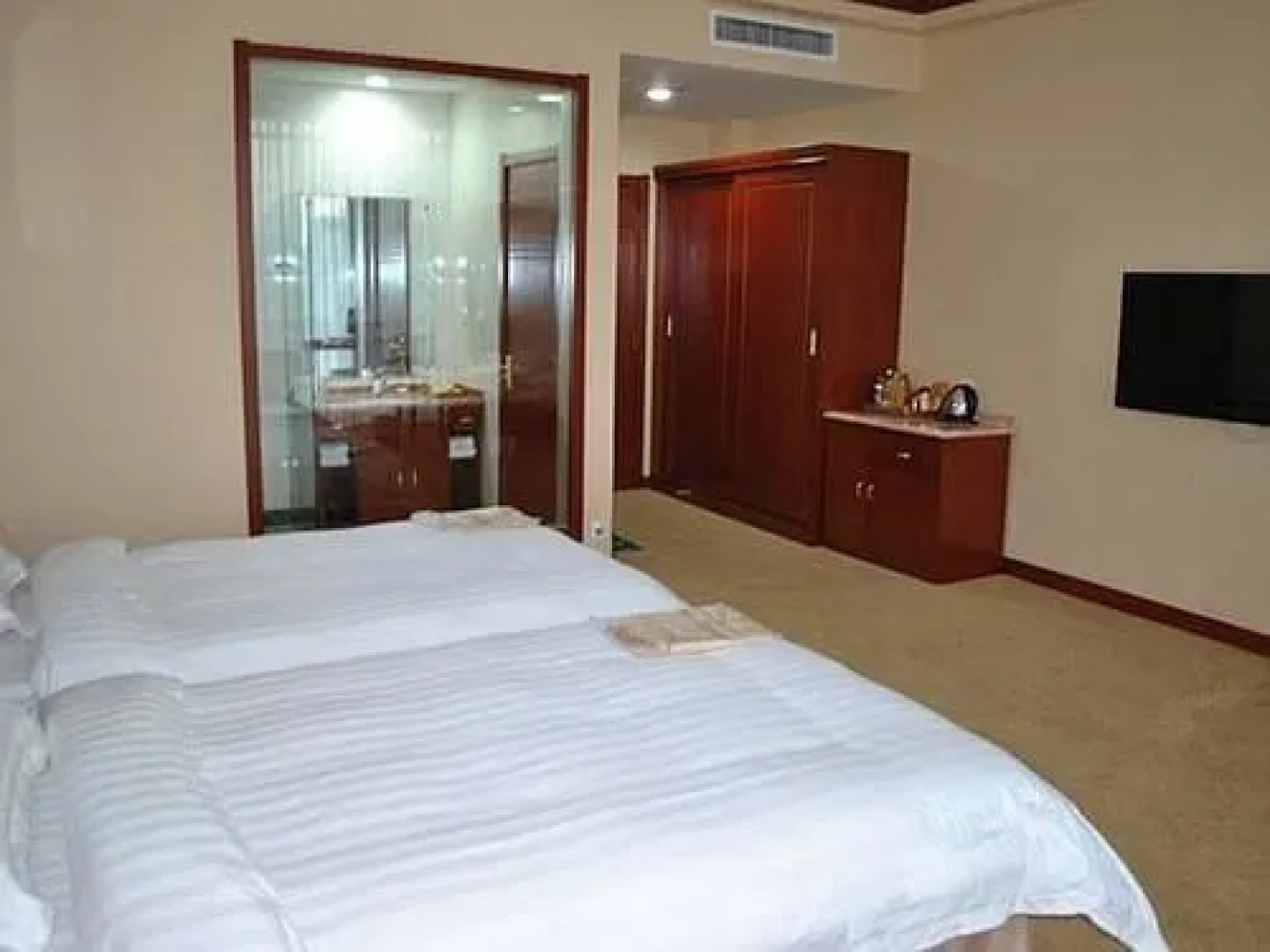 Tianma Business Hotel