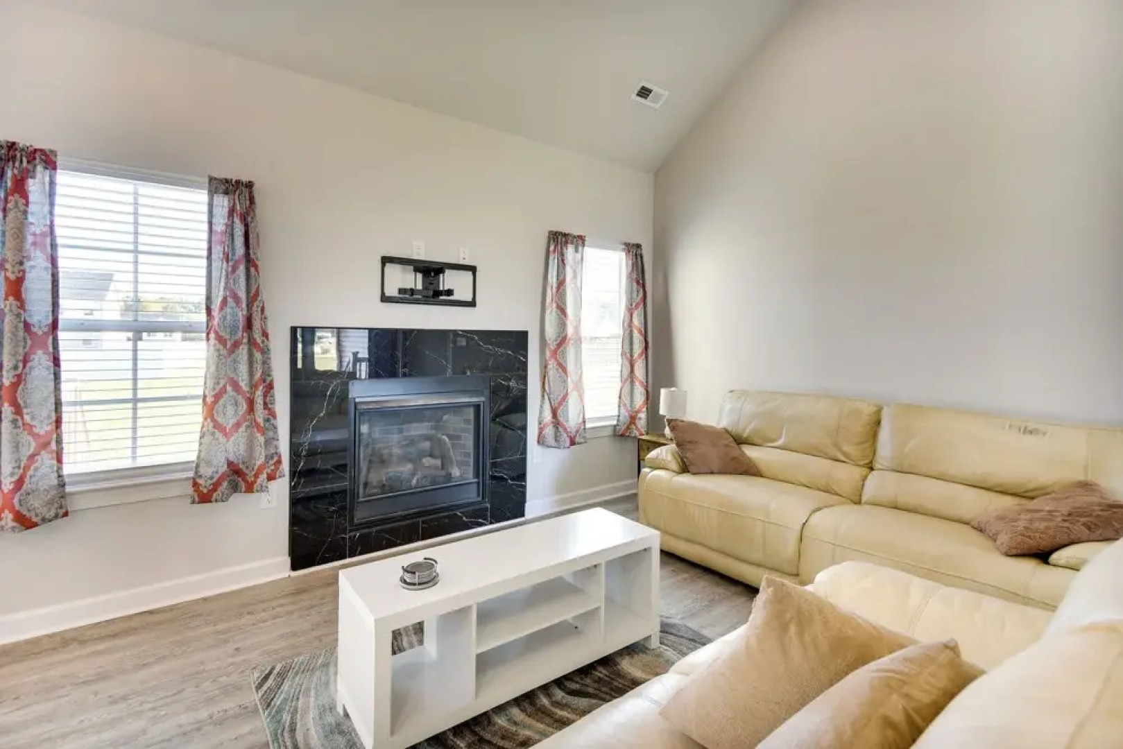 Cape Charles Home: 4 Mi to Kiptopeke State Park!