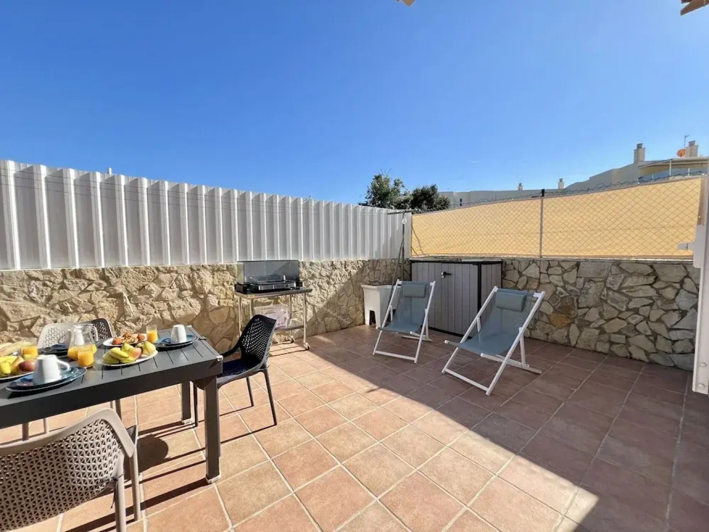 Pêra Stylish Villa With Pool by Homing