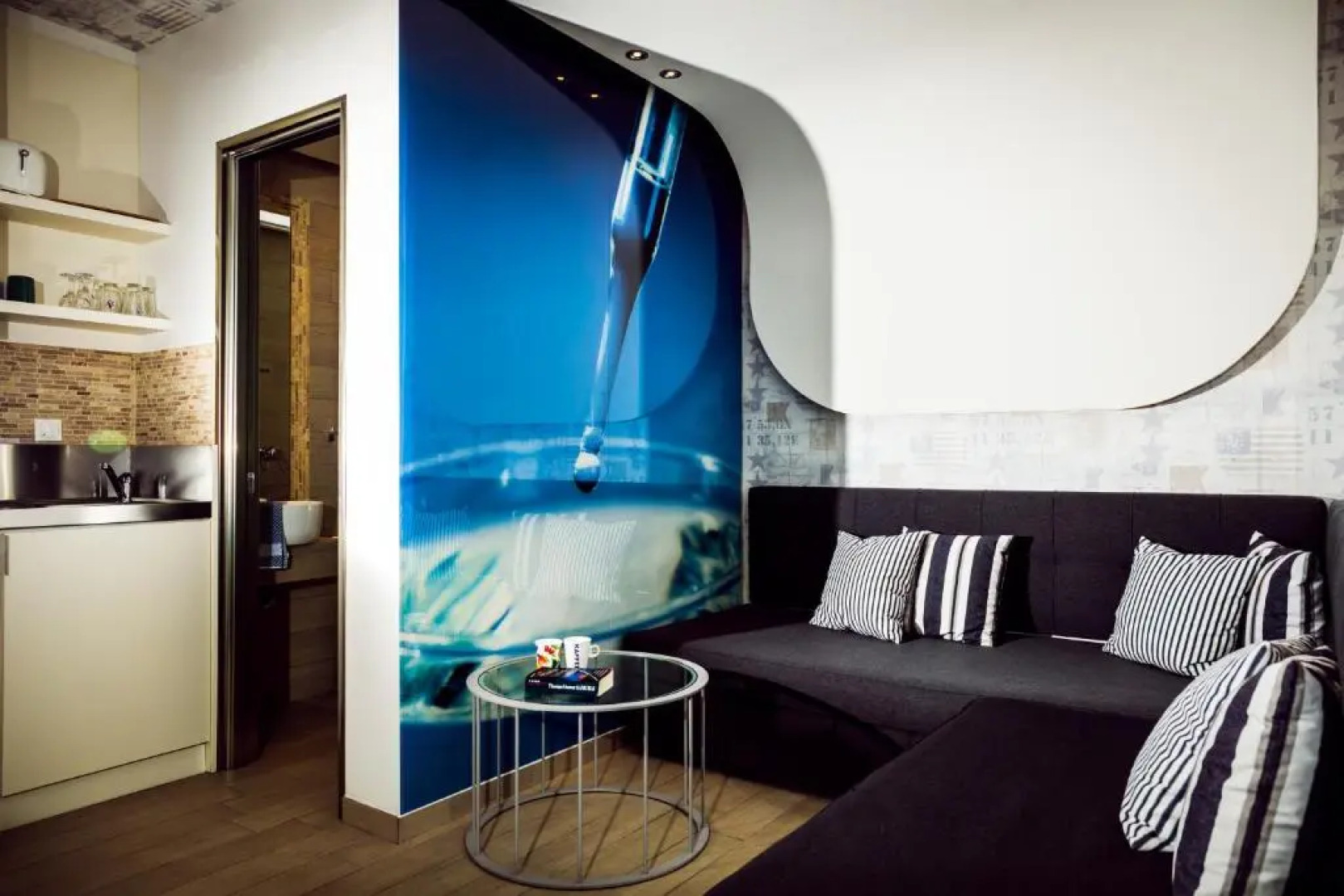 Green Sea Apartments