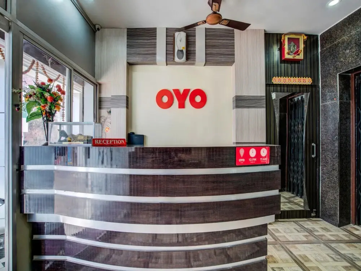 OYO 26889 Hotel Shree Vishnu Regency