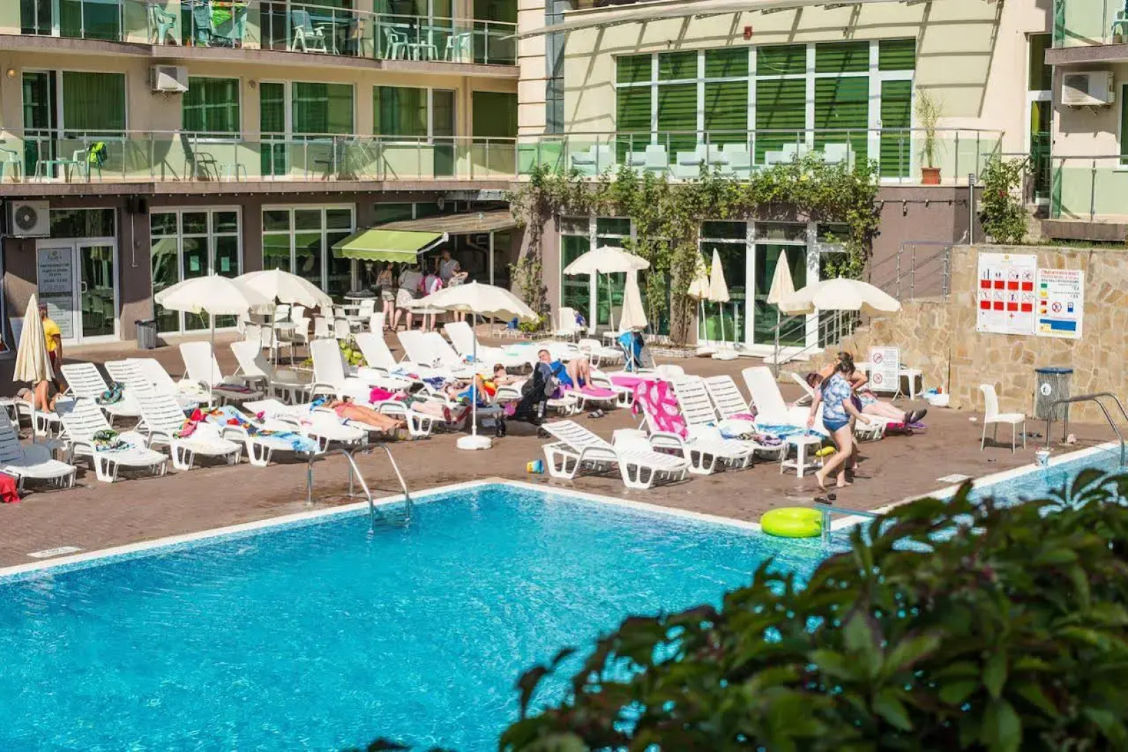 Сарафово Плаза Комплекс