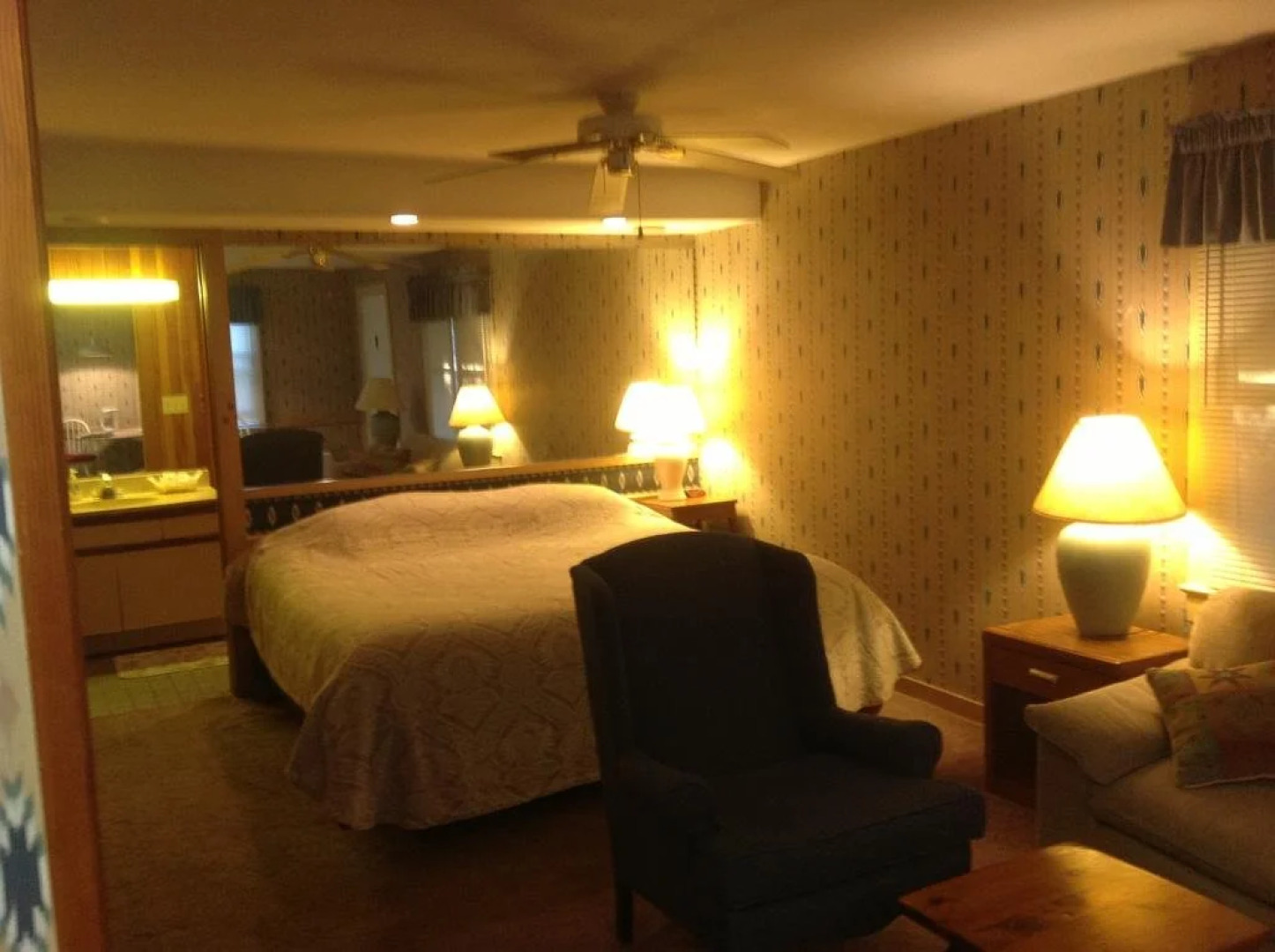 Naomi Village Cottages