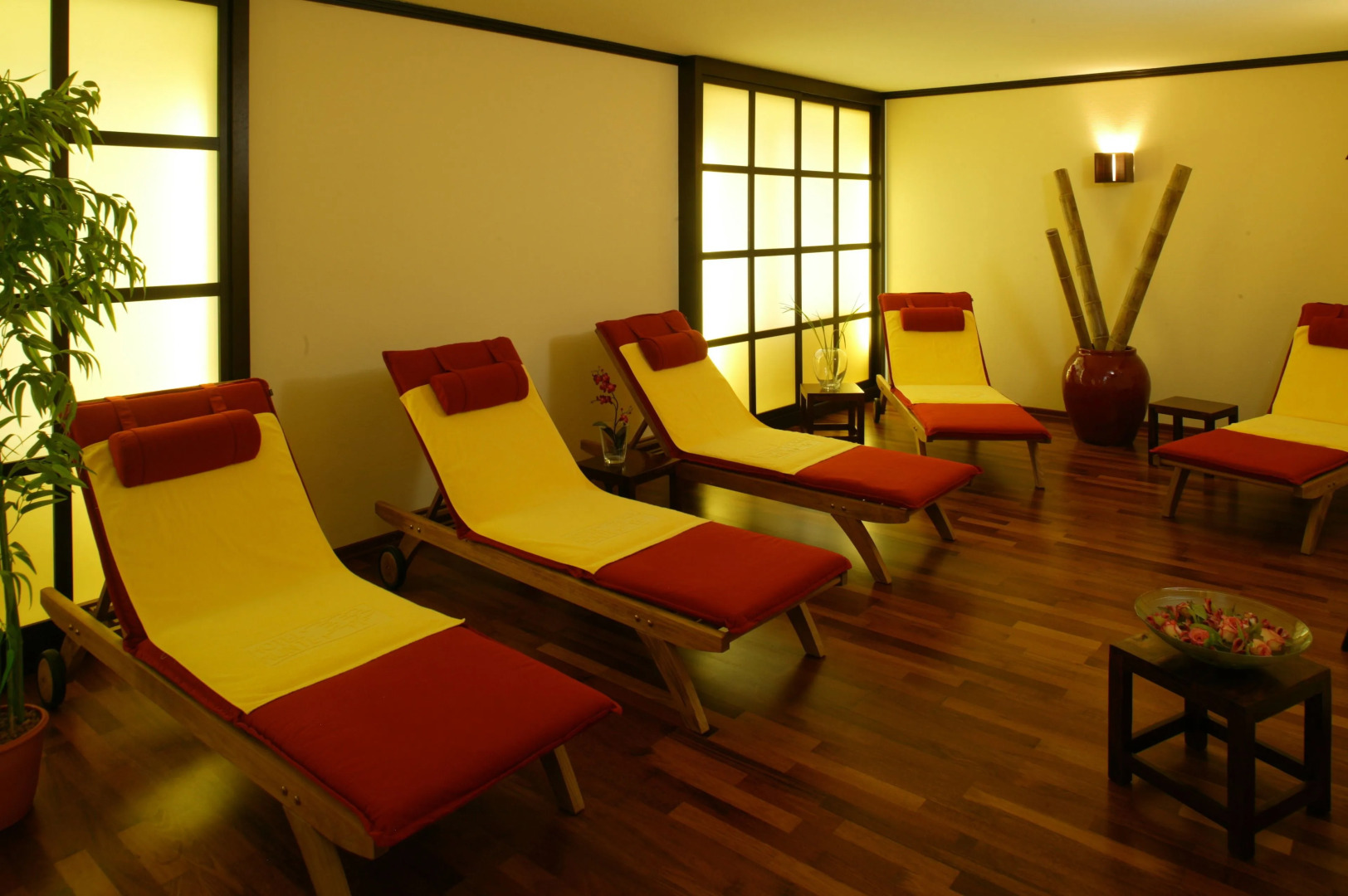 Отель Munte-Wellnesshotel am Stadtwald