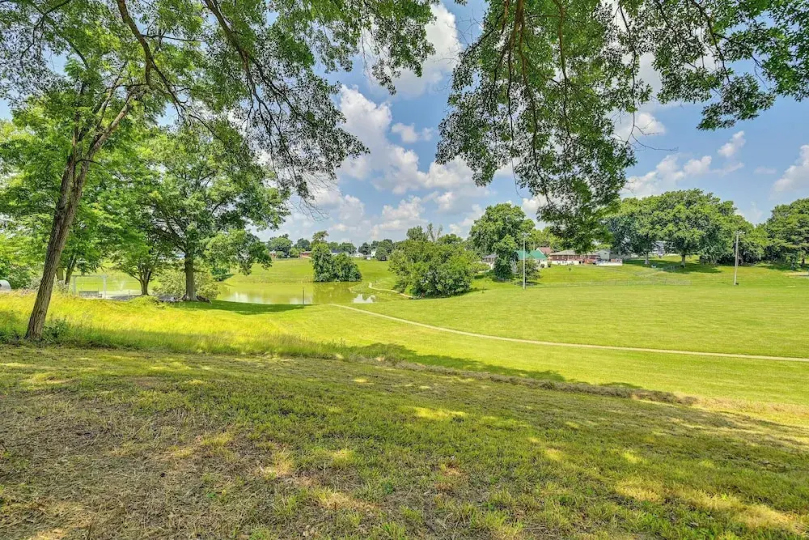 Serene Dry Ridge Vacation Rental w/ Nearby Fishing