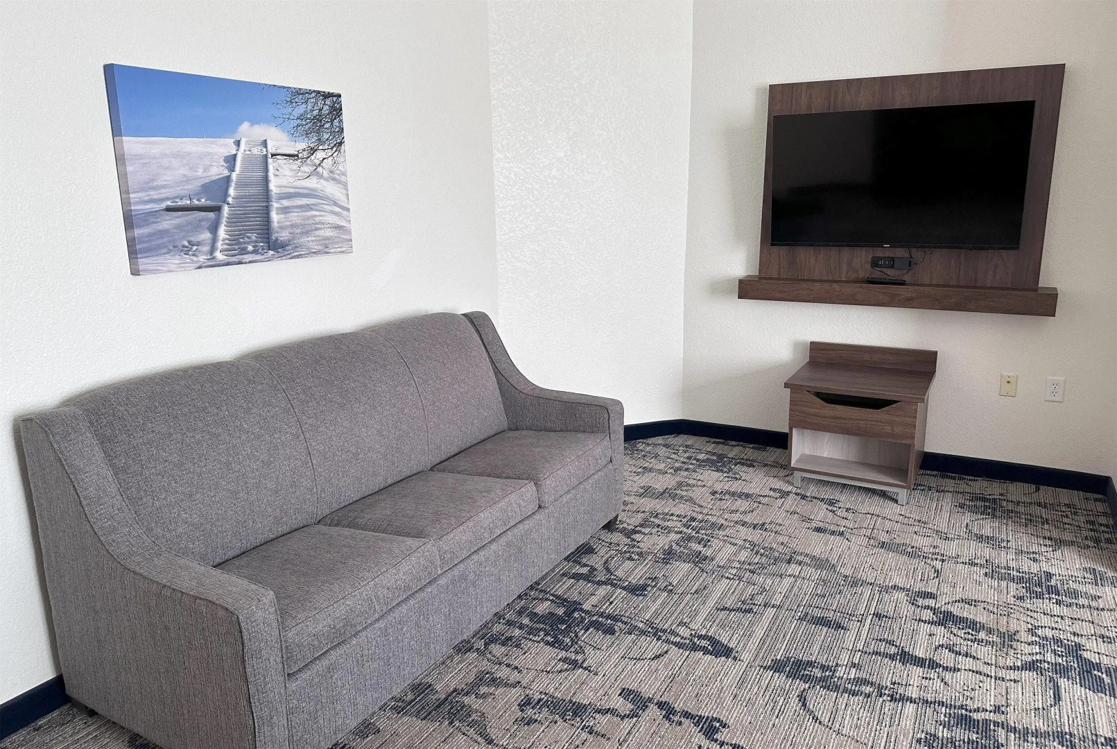 La Quinta Inn & Suites by Wyndham Milwaukee SW New Berlin