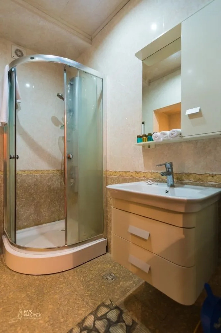 Отель Iva Old City