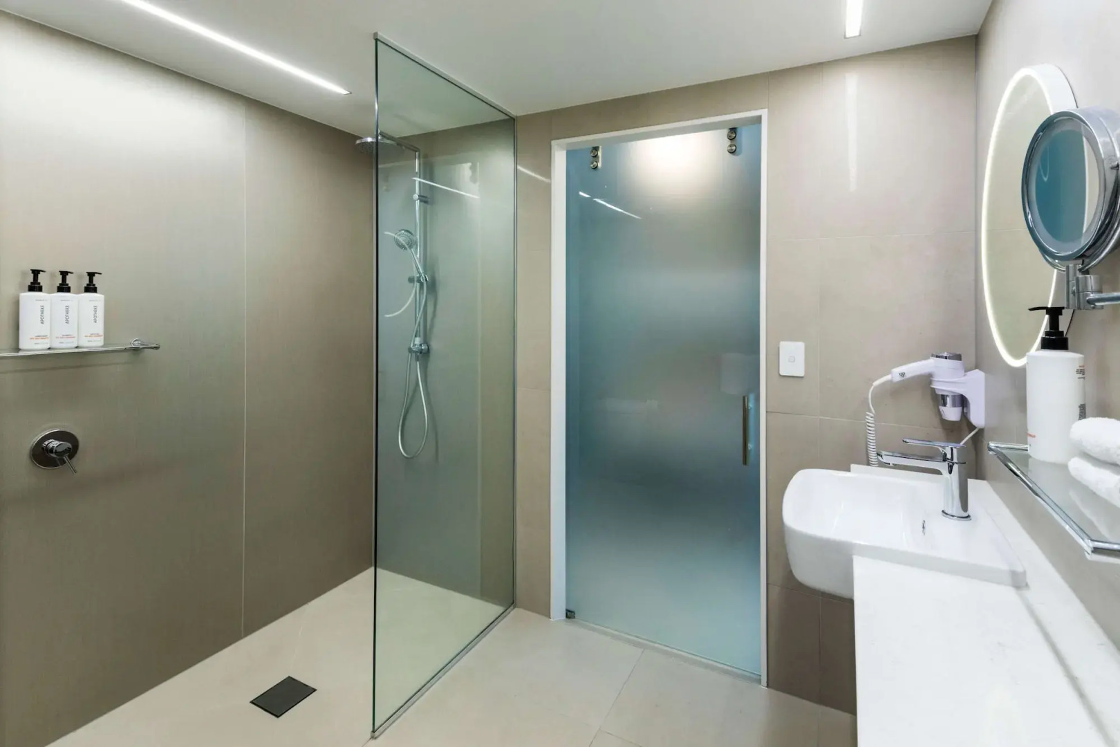 Pacific Hotel Cairns