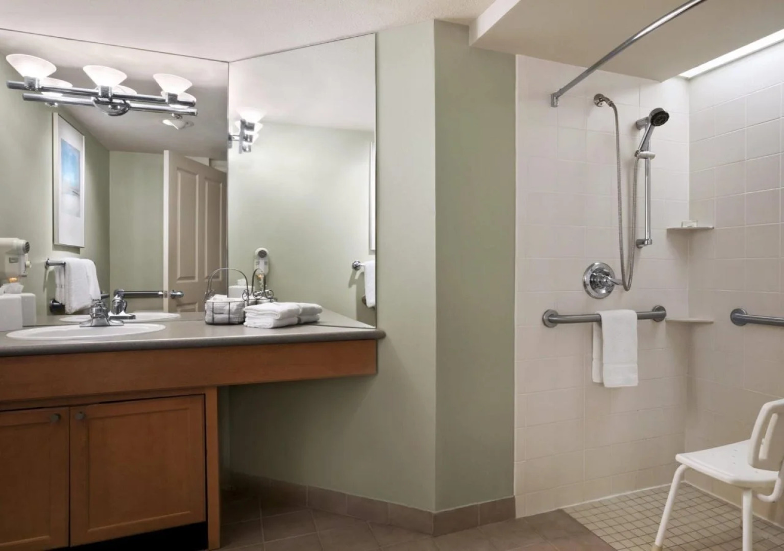 Hawthorn Suites by Wyndham Overland Park