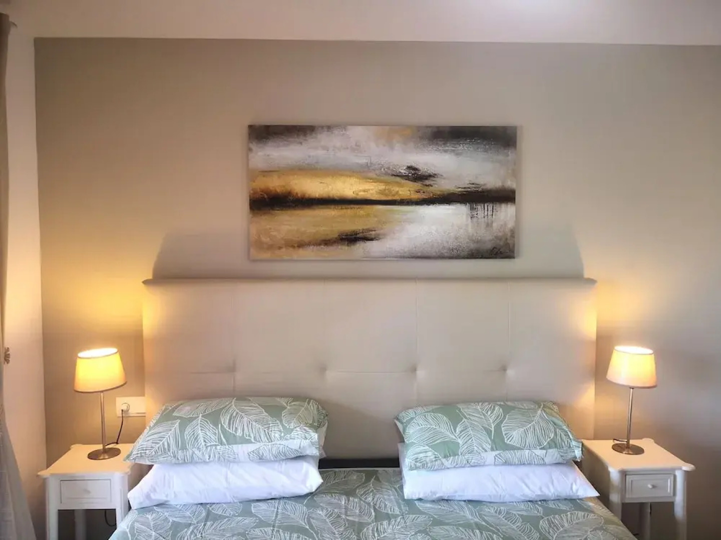 Extended Frontline Ground Floor Apartment