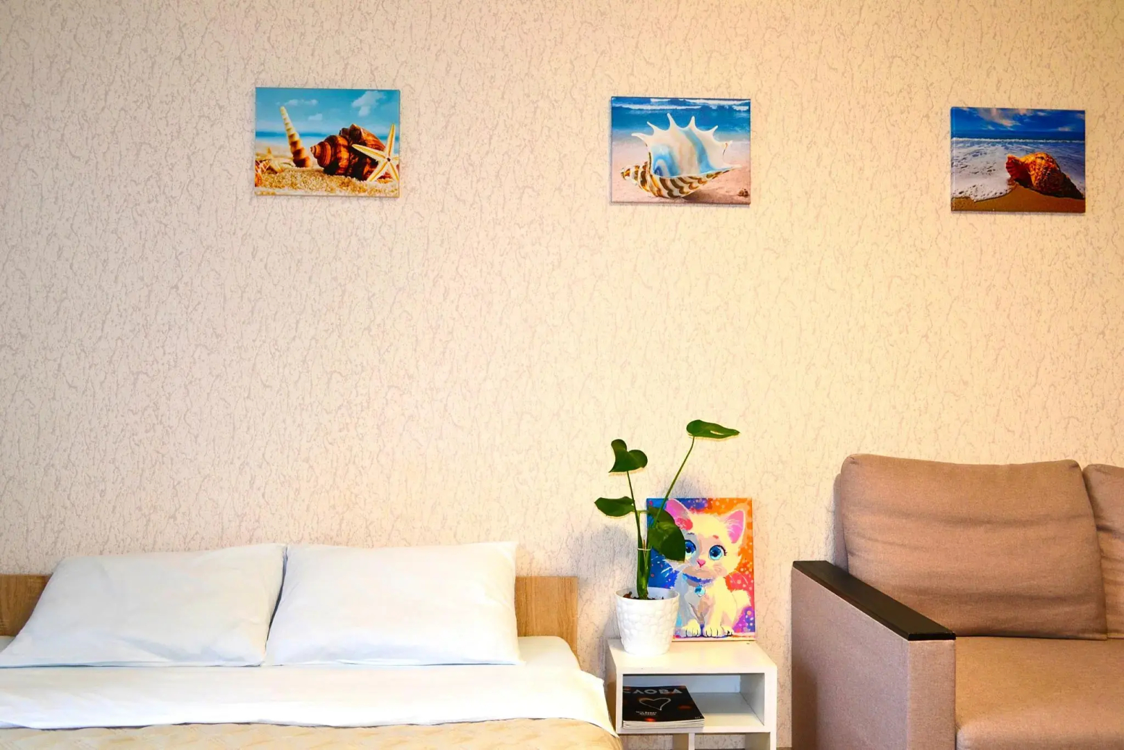 ЭмиЛи на улице Конструкторов 29А к1