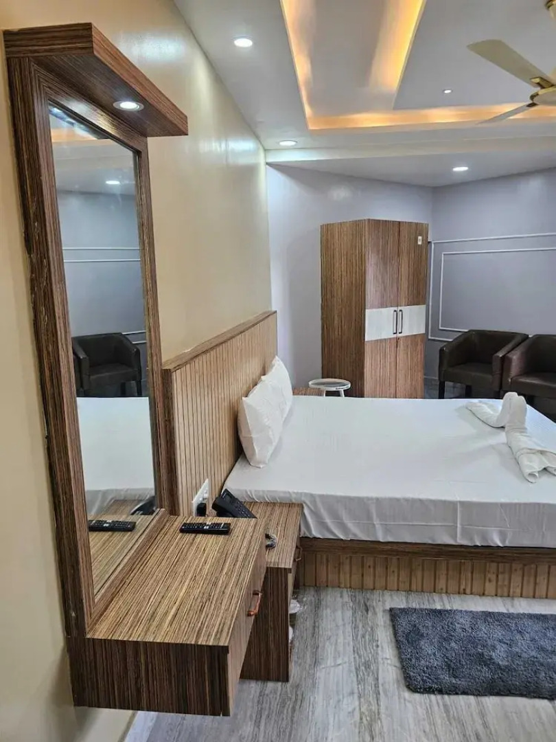 Jowar Hoter & Resort