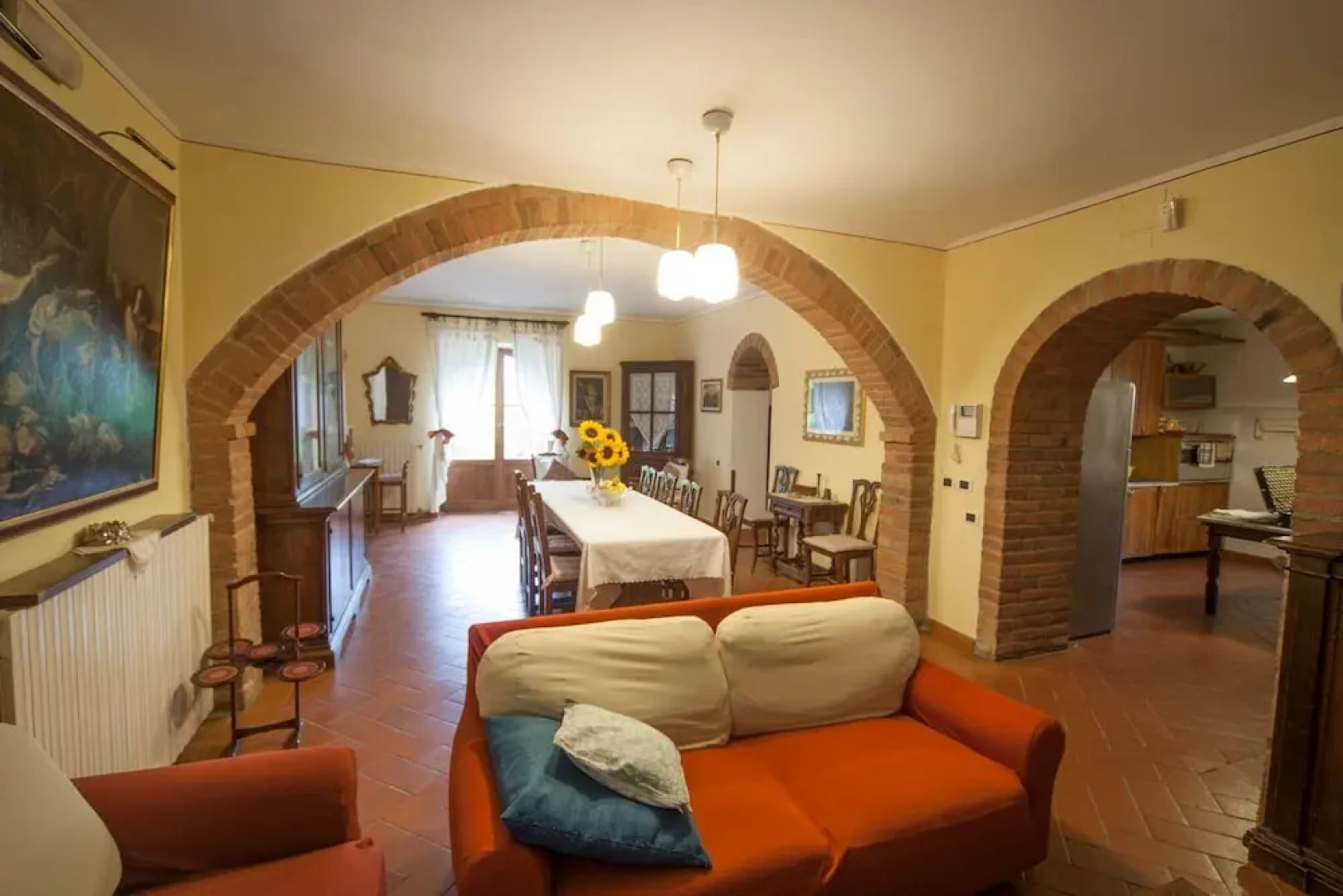 Panoramic Villa in Tuscany Rolling Hill, Well Connected, Everyday new Journey to