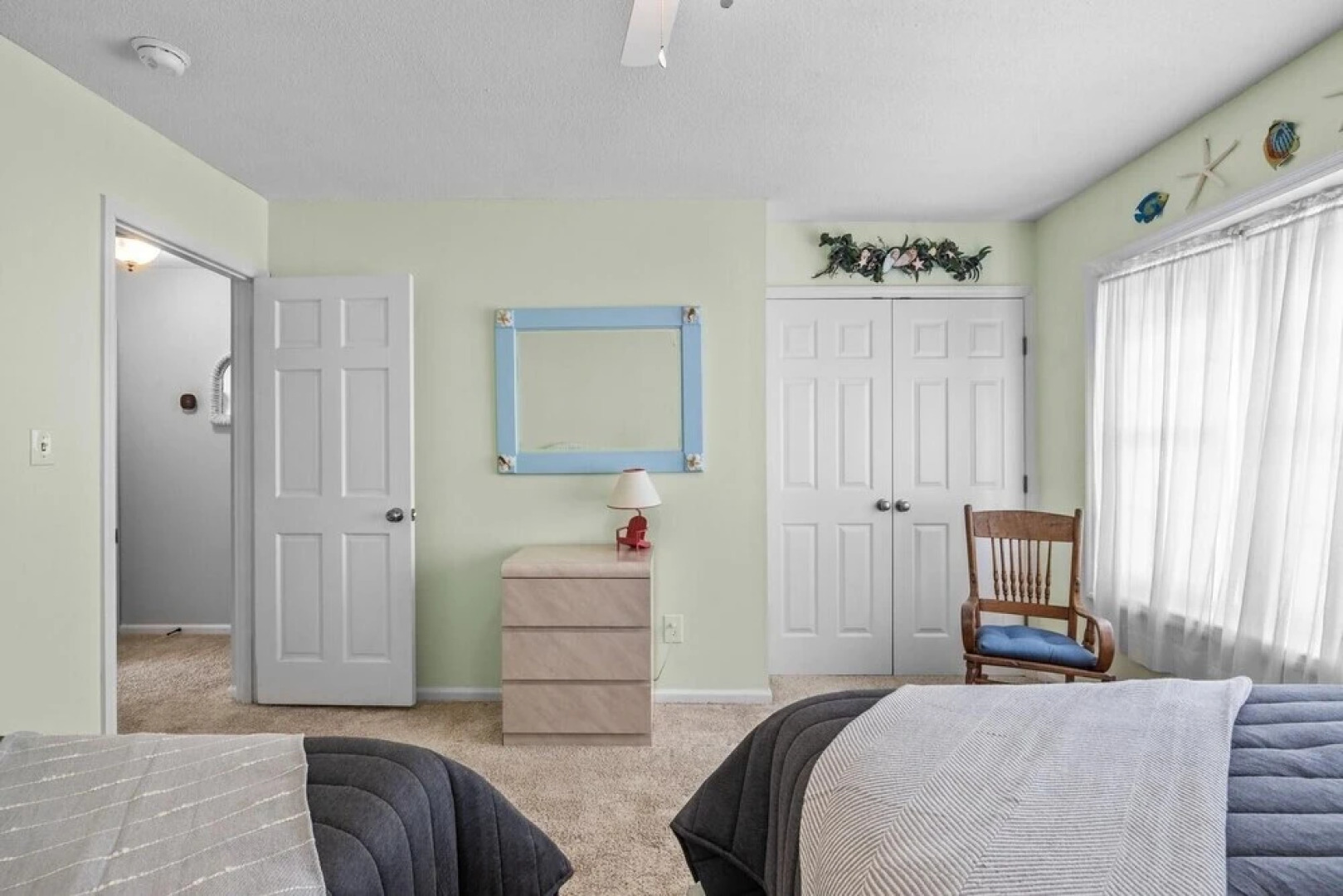 Sand Dollars & Sunshine 2 Bedroom Condo by Redawning